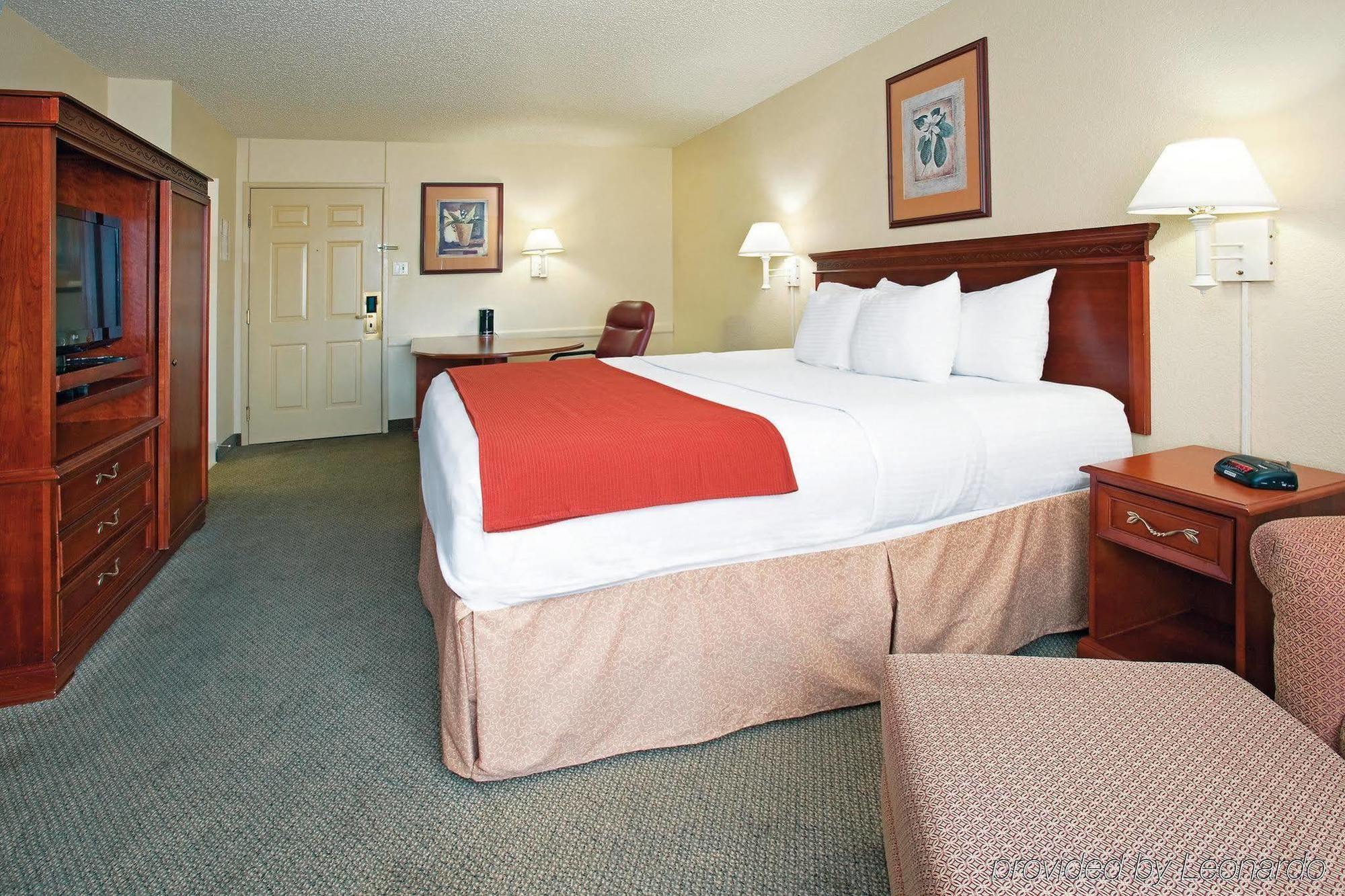 Spark By Hilton